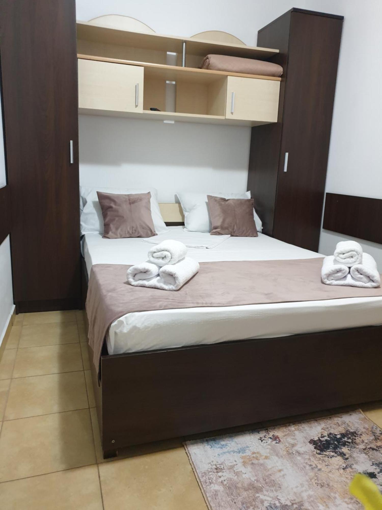 فندق Casa Mary كوستِنيست المظهر الخارجي الصورة